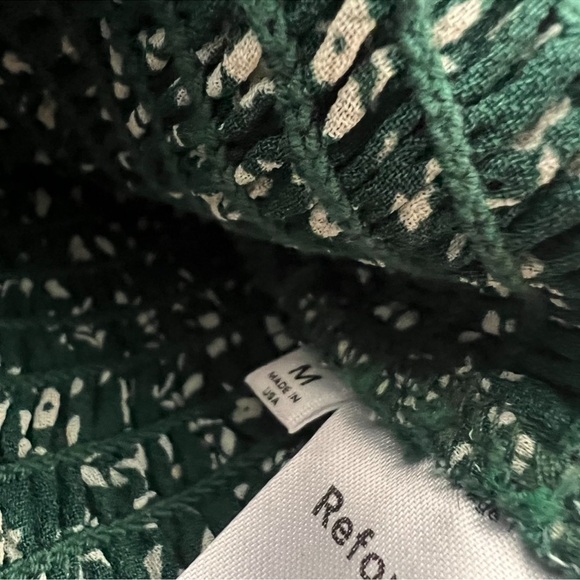Reformation green blouse - Picture 5 of 6